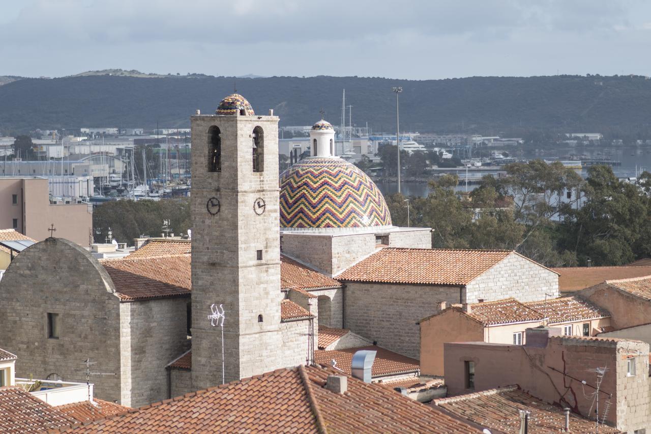 Double Room,1605194442:JPEG